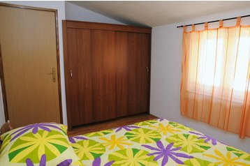 Croatia Privát Nedešćina, Exterior